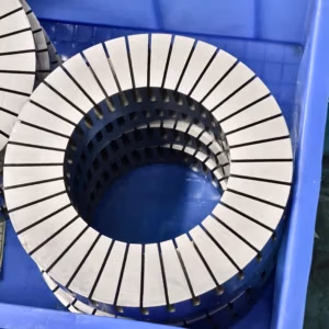 High-efficiency axial flux stator core for electric motors High-efficiency axial flux stator core for electric motors