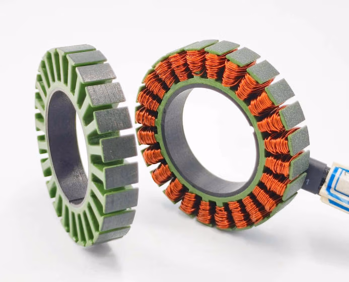 Common mold lamination core