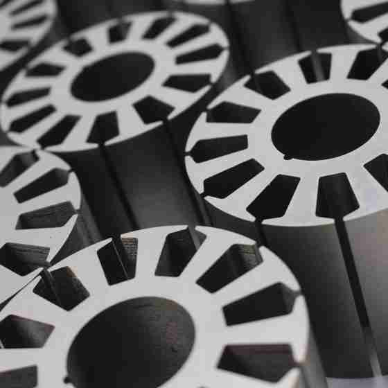 Bonded-silicon-steel-laminations-in-high-efficiency-motor-cores